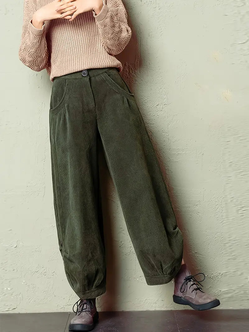 Sierra Pleated Corduroy Pant