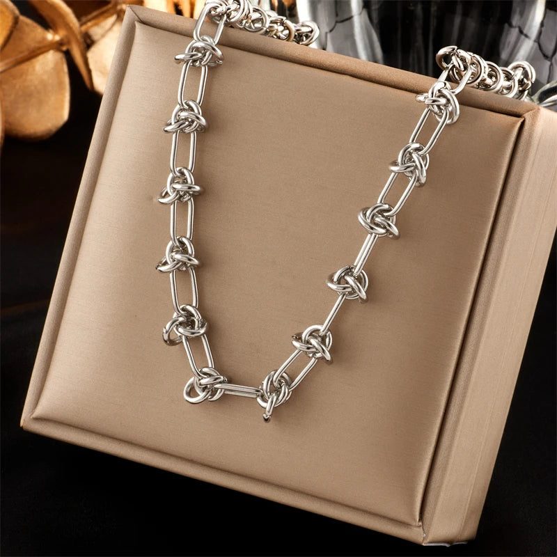 Aviana Knot Necklace & Bracelet Set