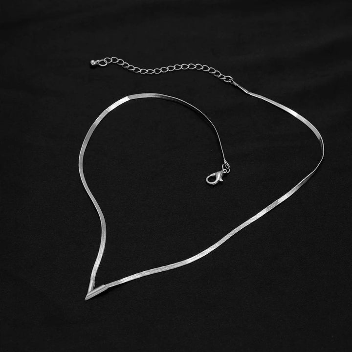 Voss Herringbone Necklace