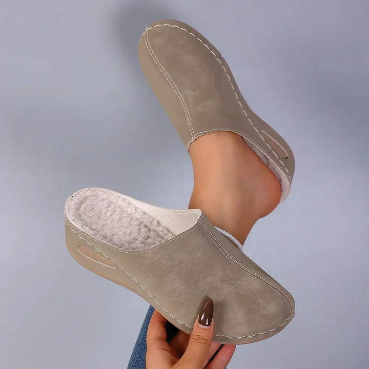 Olivia | Orthopedic Slippers for Everyday Comfort