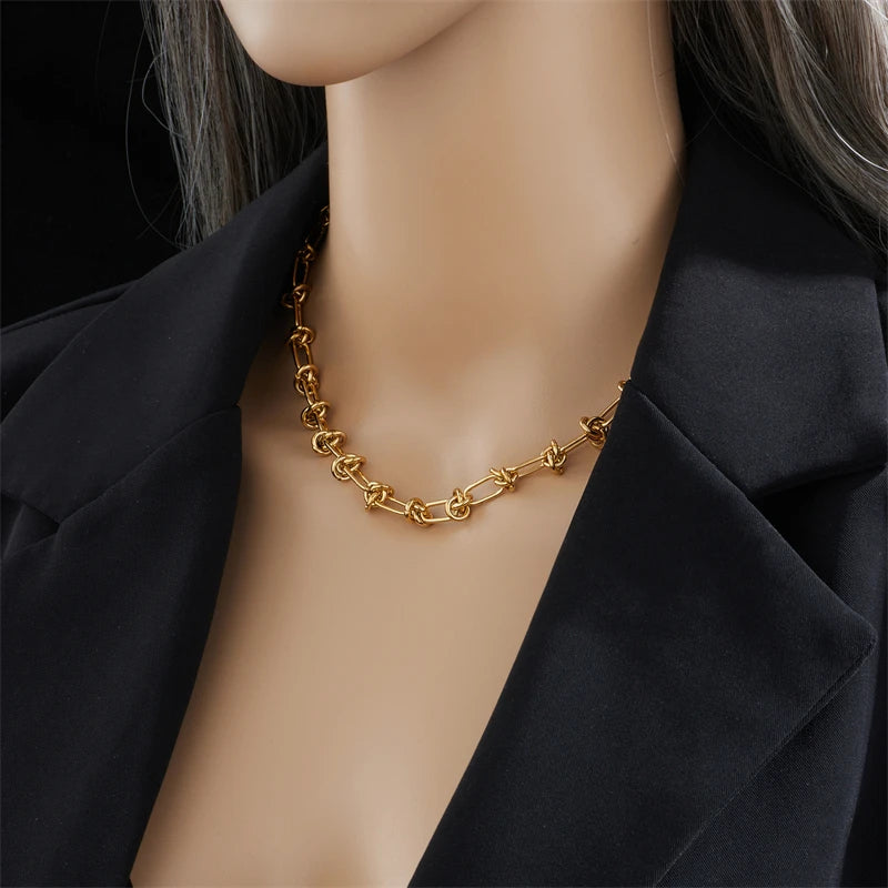 Aviana Knot Necklace & Bracelet Set