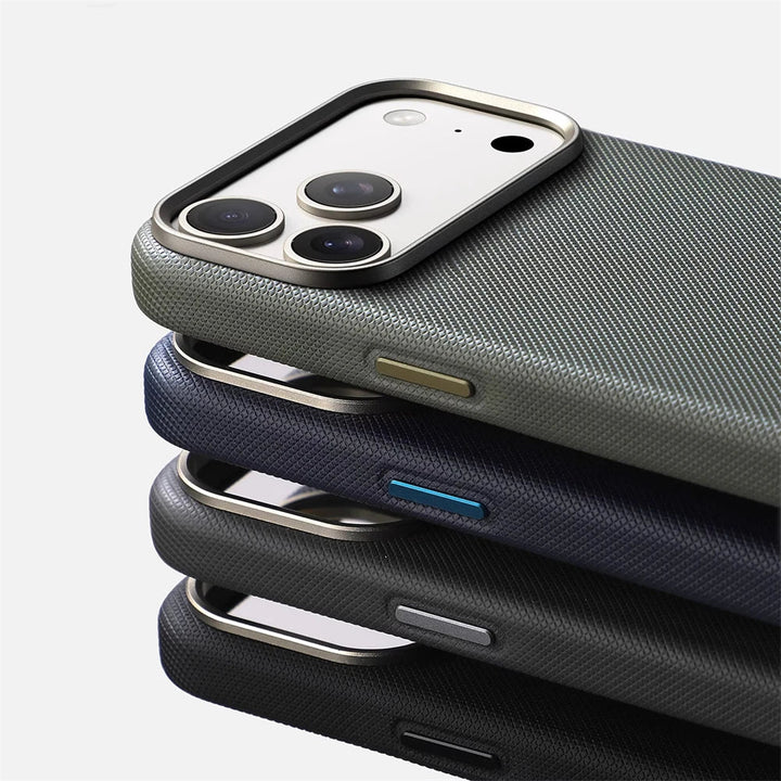 Core Fibre iPhone 17 Case