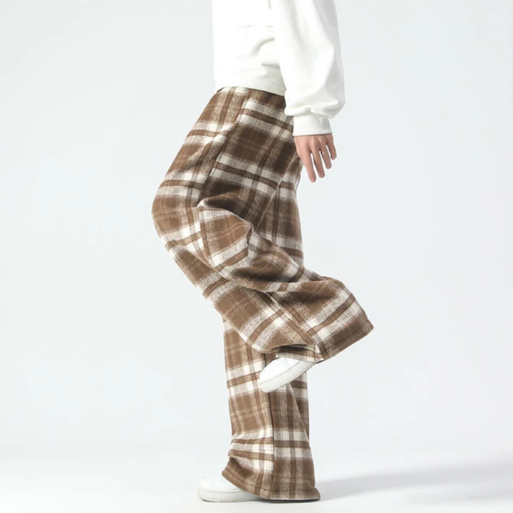 Graph Plaid Sweatpant