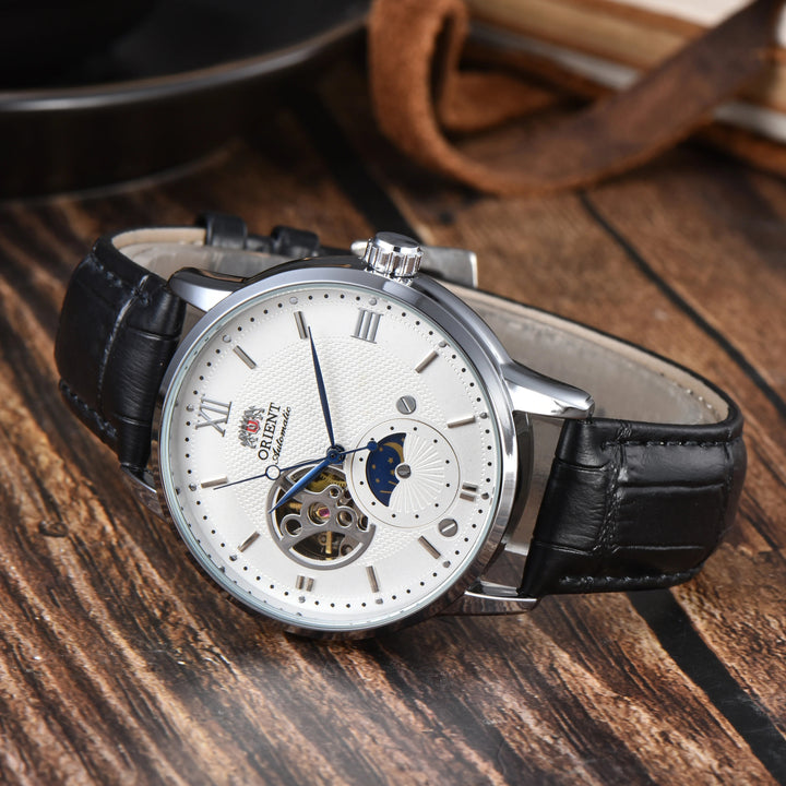 Orion Moonphase Watch