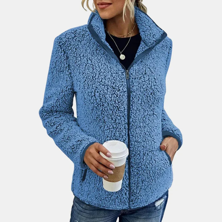 Evie | Luxurious Velvet Jacket