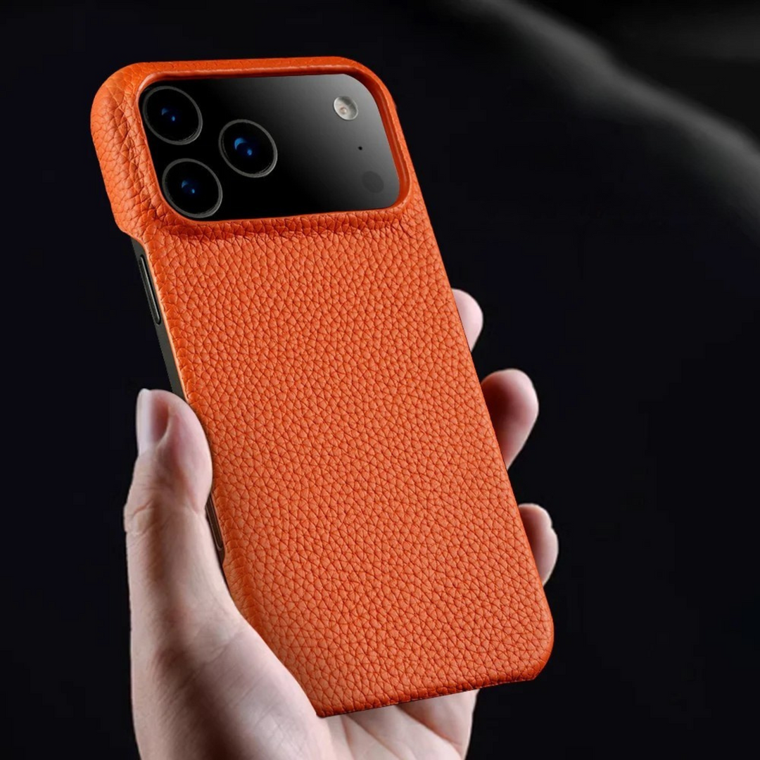 The Executive Leather iPhone 17 Case
