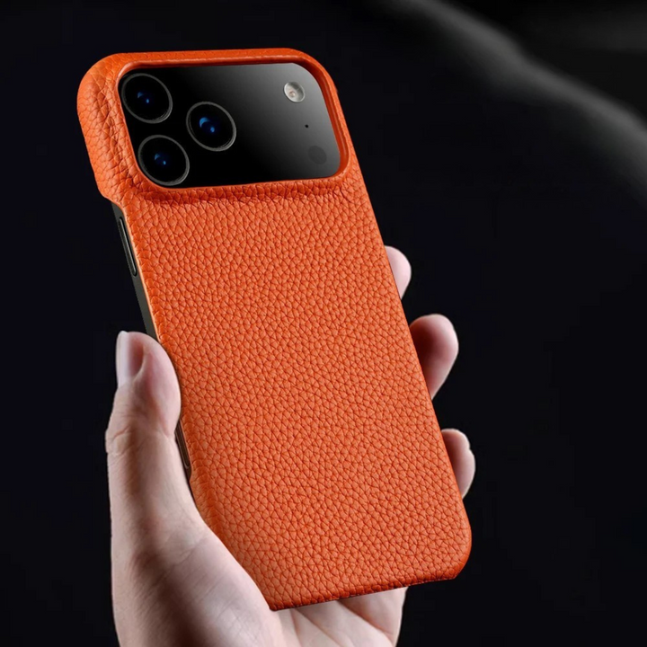 The Executive Leather iPhone 17 Case