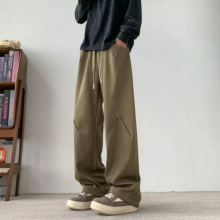 Panel Cut Sweatpant