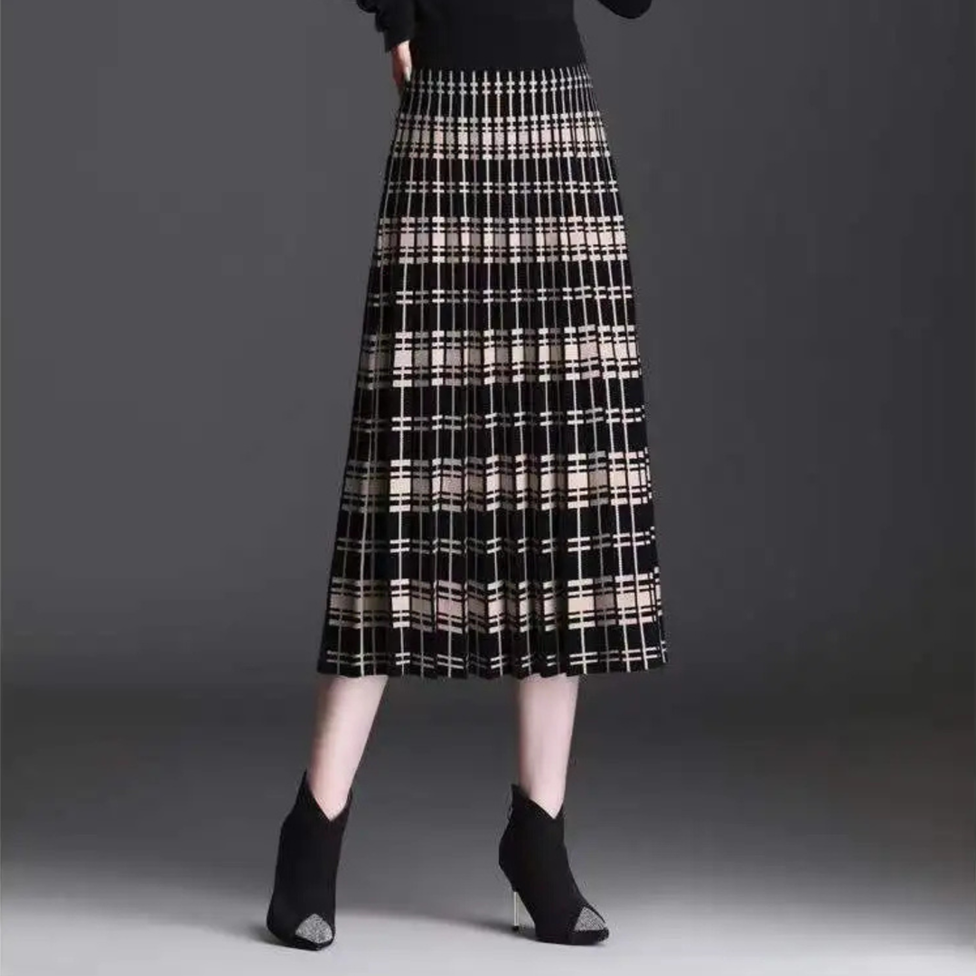 Knit Pleated Midi Skirt