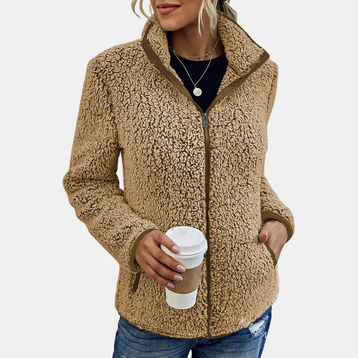 Evie | Luxurious Velvet Jacket