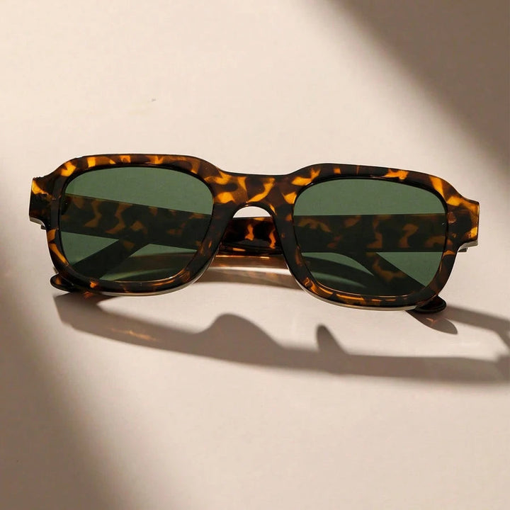 Parallax Square Shades