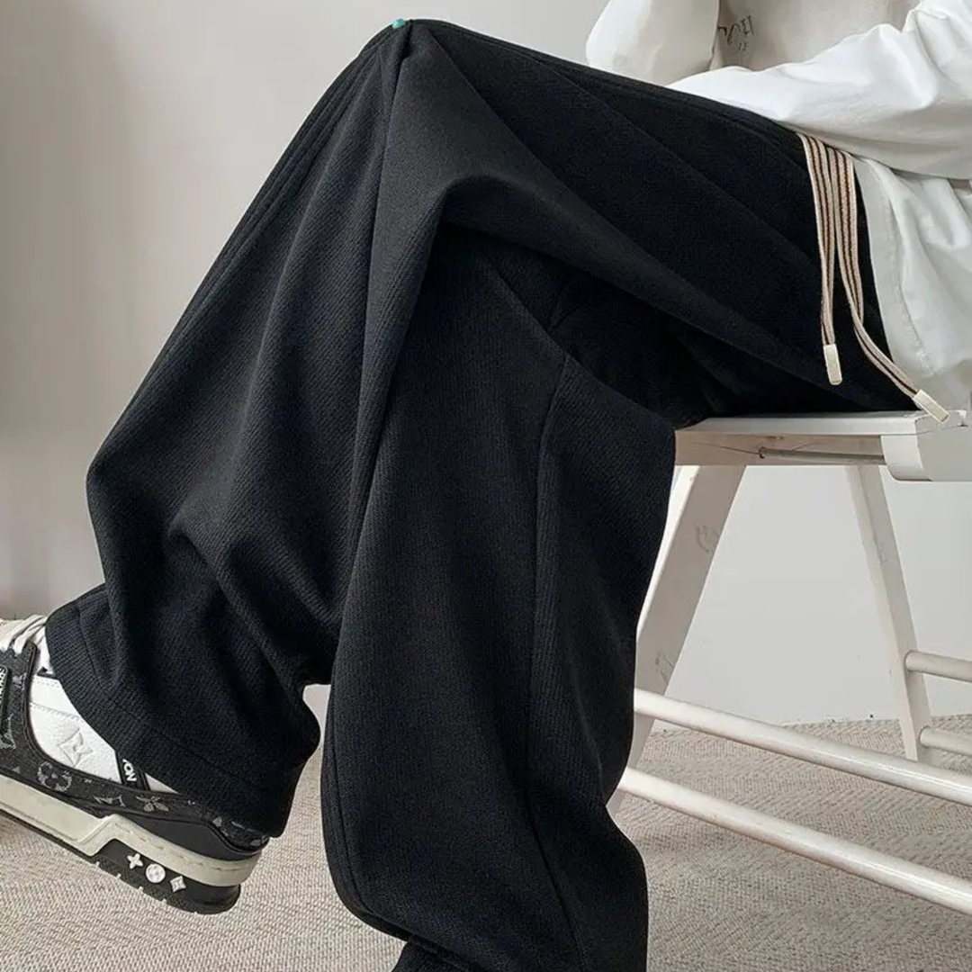 Panel Cut Sweatpant