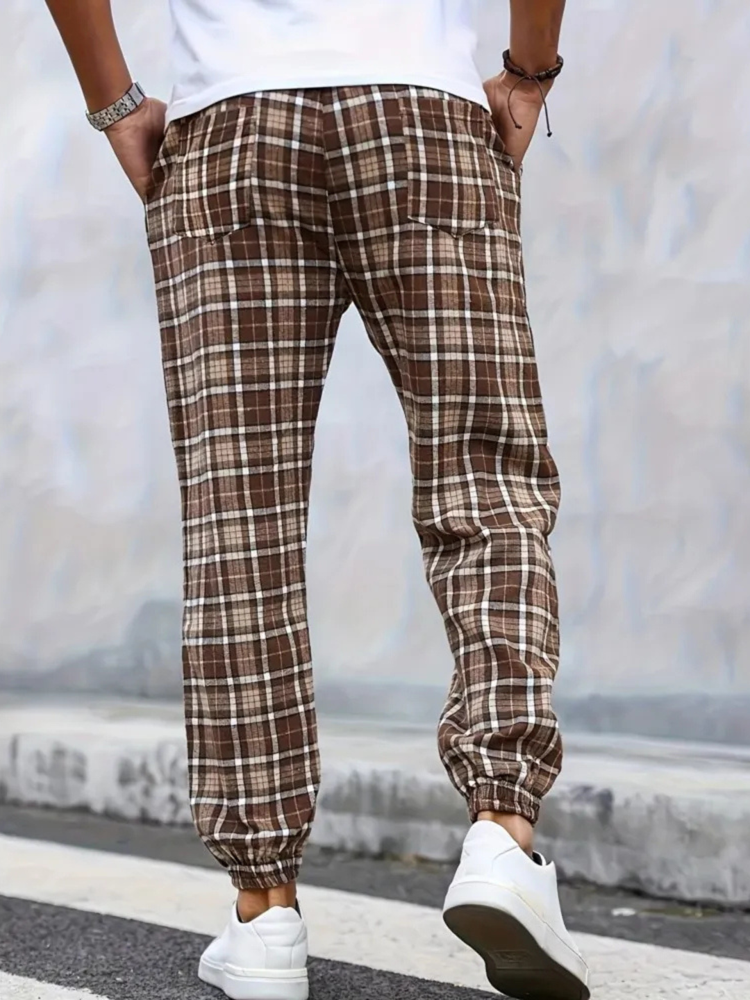 Griffin Plaid Jogger
