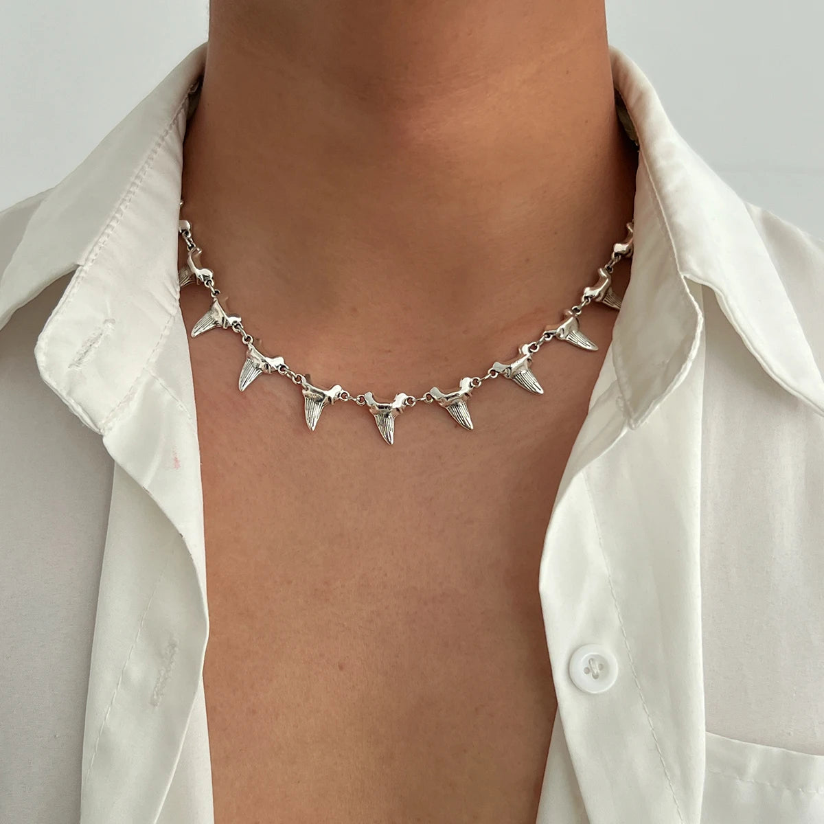 Abyss Fang Necklace