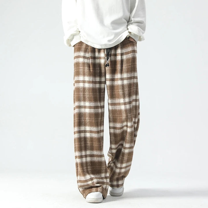 Graph Plaid Sweatpant