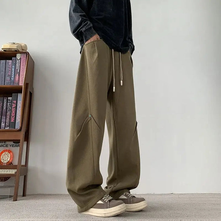 Panel Cut Sweatpant