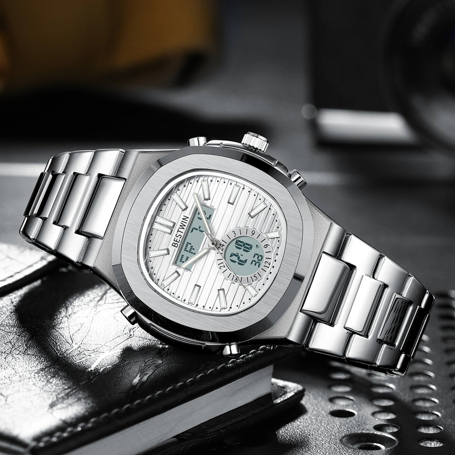Navion Hybrid Watch