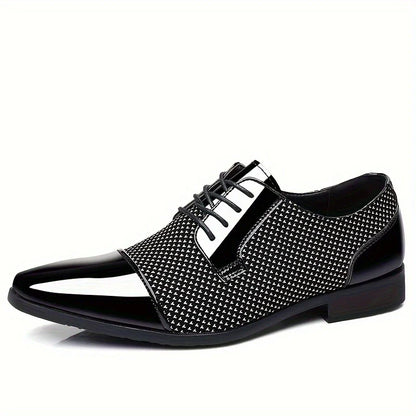 Cavallo Patterned Knit Oxford