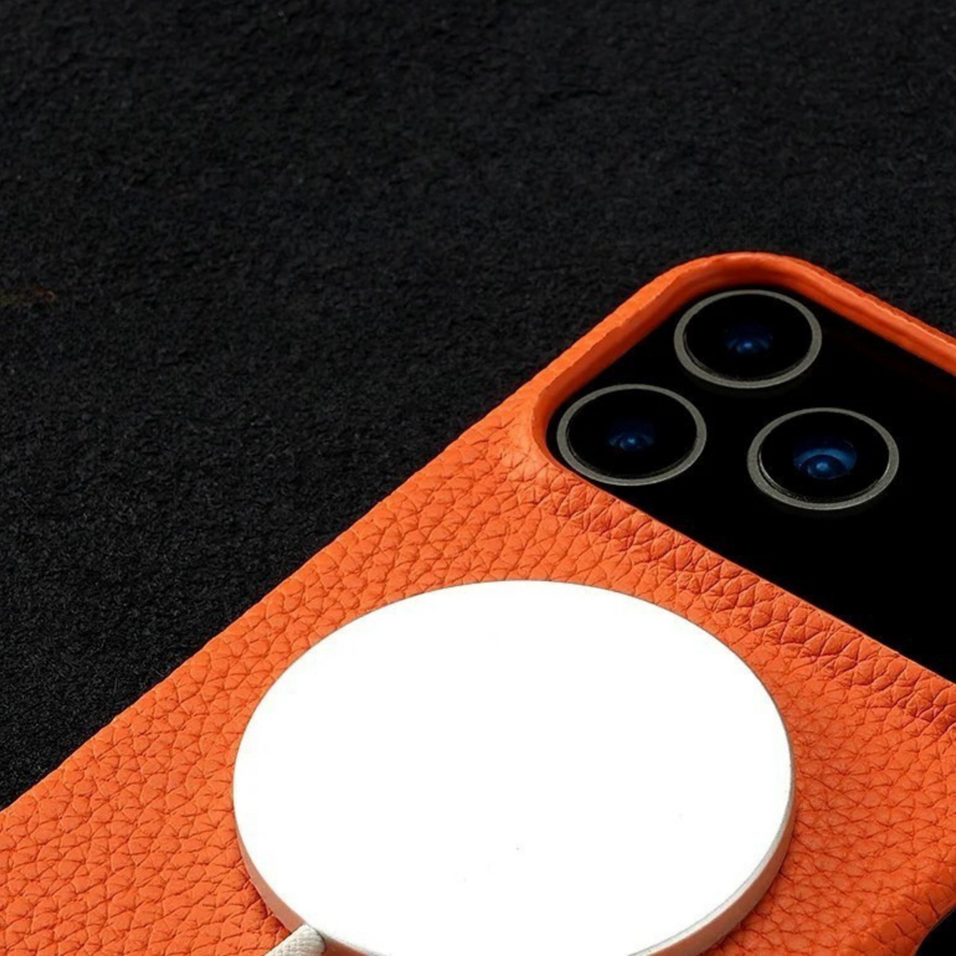 The Executive Leather iPhone 17 Case