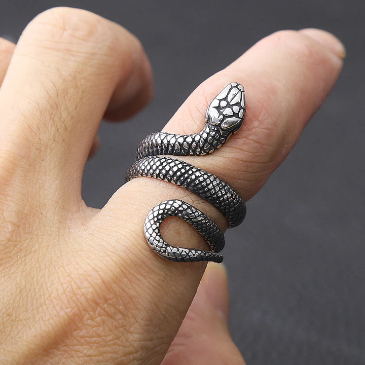 Viper Coil Ring