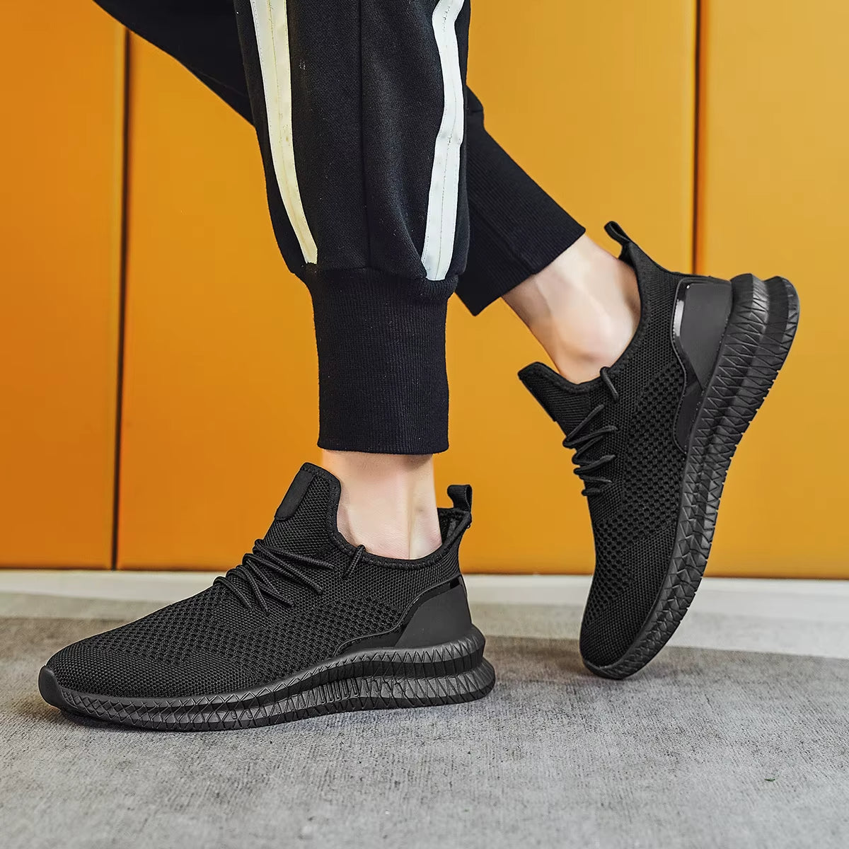 Axis Mesh Performance Sneaker