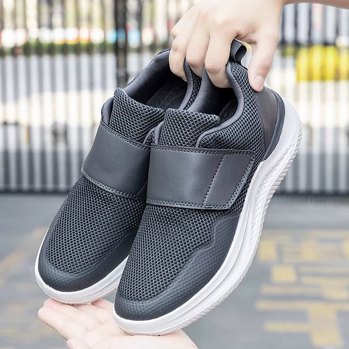 Mavrix Mesh Performance Sneaker