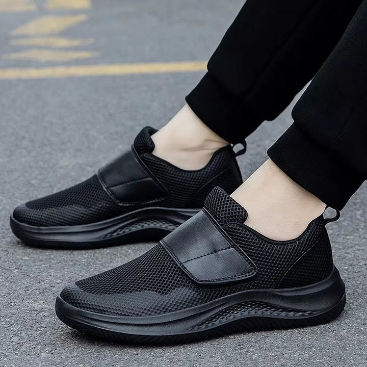 Mavrix Mesh Performance Sneaker