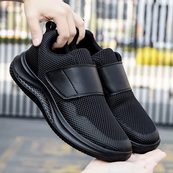 Mavrix Mesh Performance Sneaker