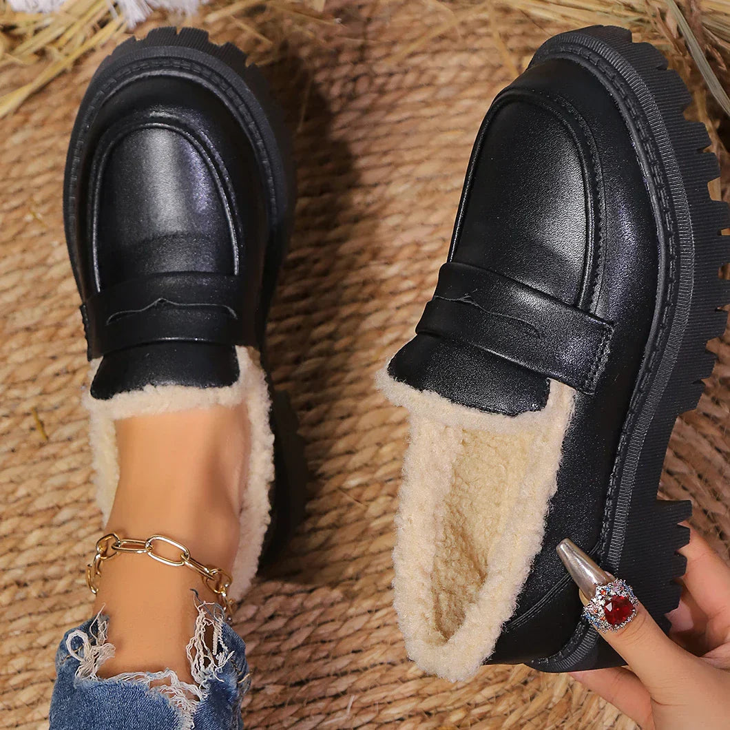 Women’s Platform Loafers – Chunky Sole Slip On Shoes with Chain Detail and Sherpa Lining