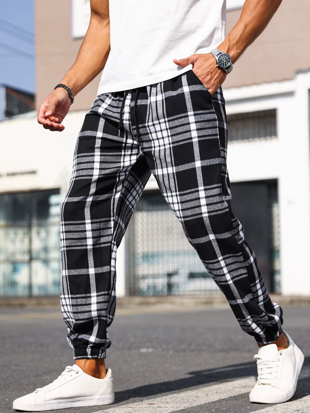 Griffin Plaid Jogger