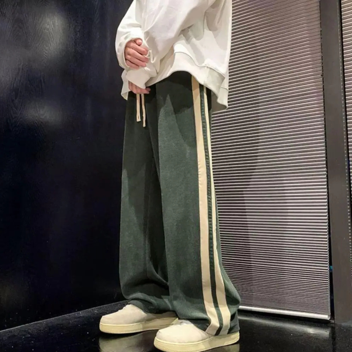Drift Corduroy Track Pant