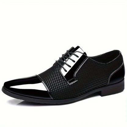 Cavallo Patterned Knit Oxford