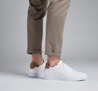 Aeron Low-Top Sneaker