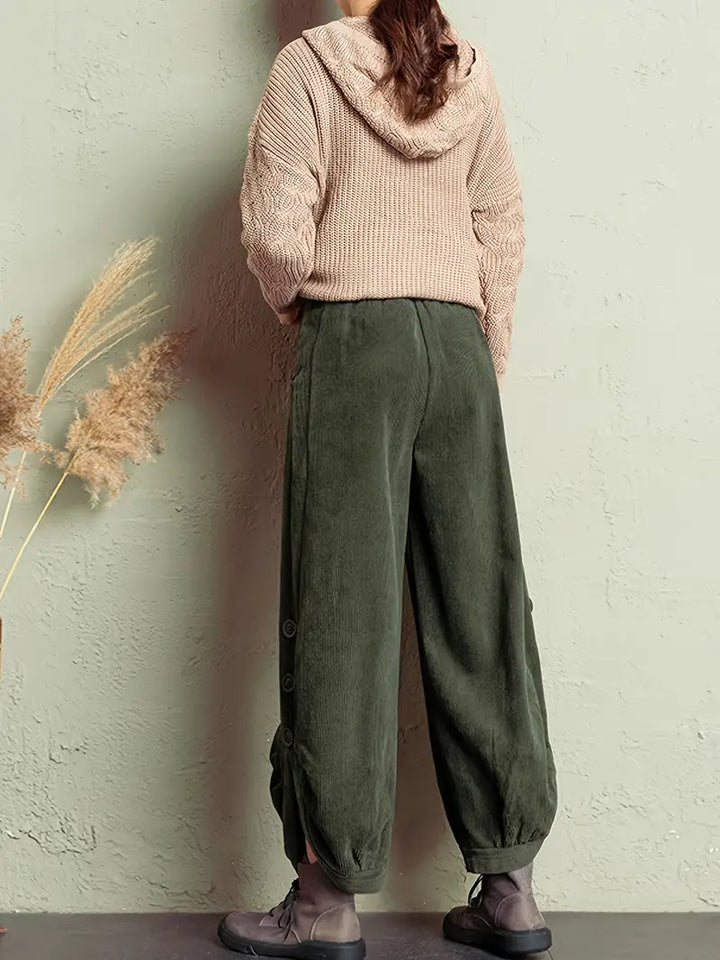 Sierra Pleated Corduroy Pant