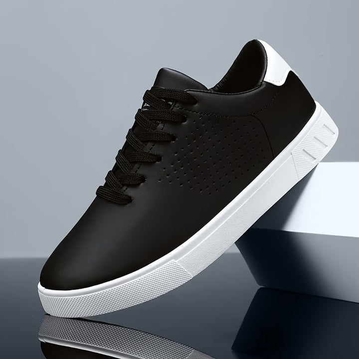 Aeron Low-Top Sneaker