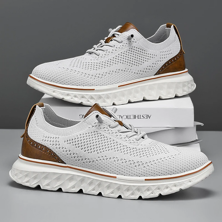 Crossover Oxford Sneaker