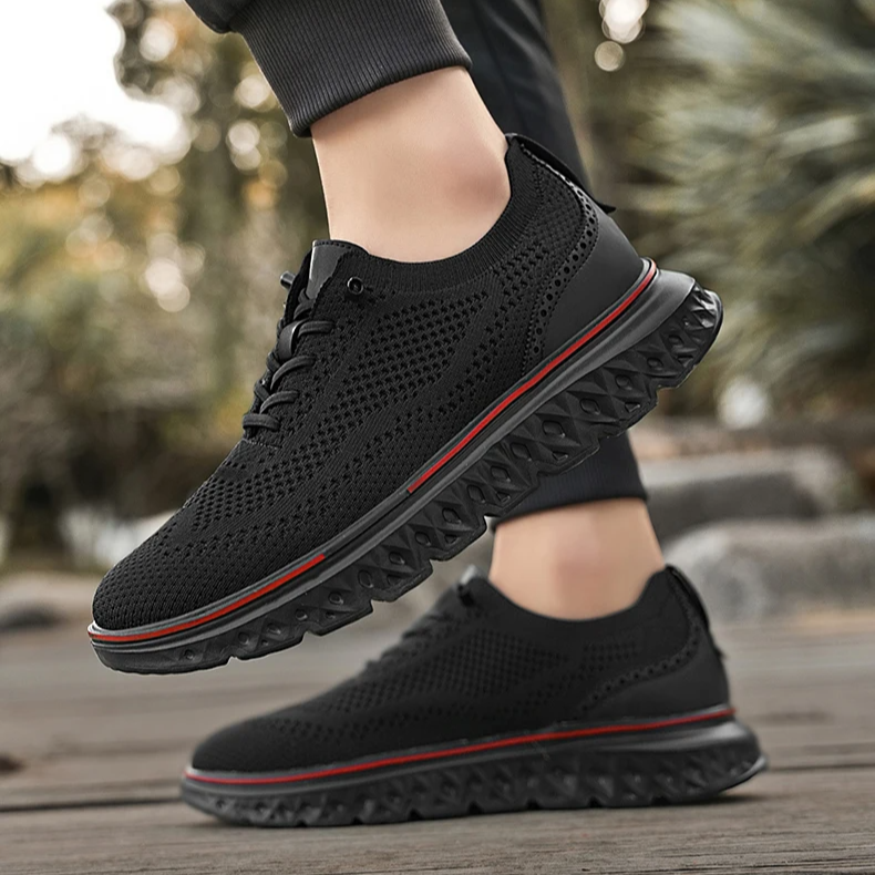 Crossover Oxford Sneaker