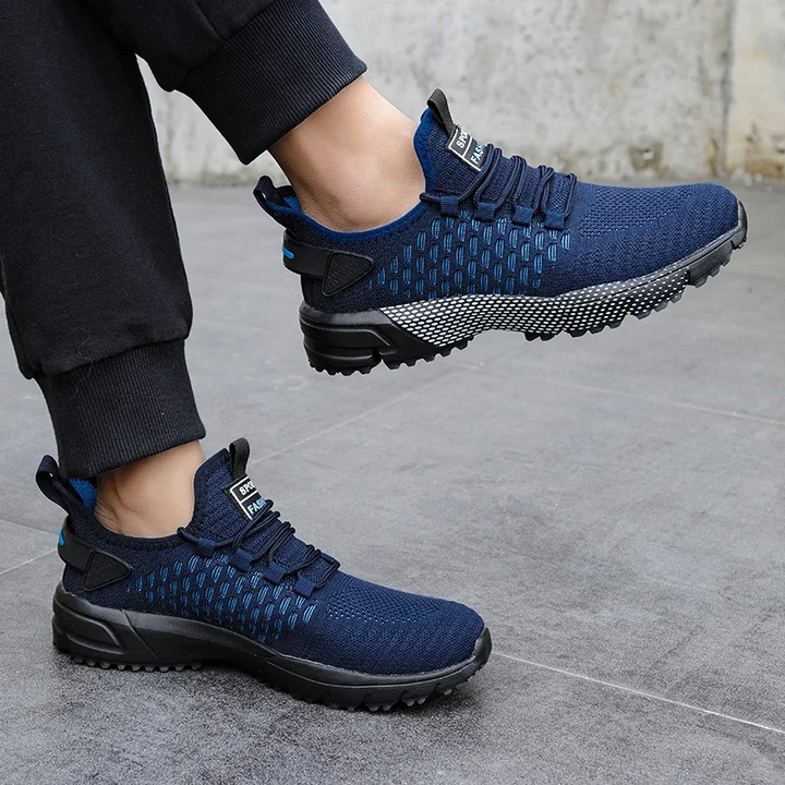 KinetiQ™ Mesh Trainer
