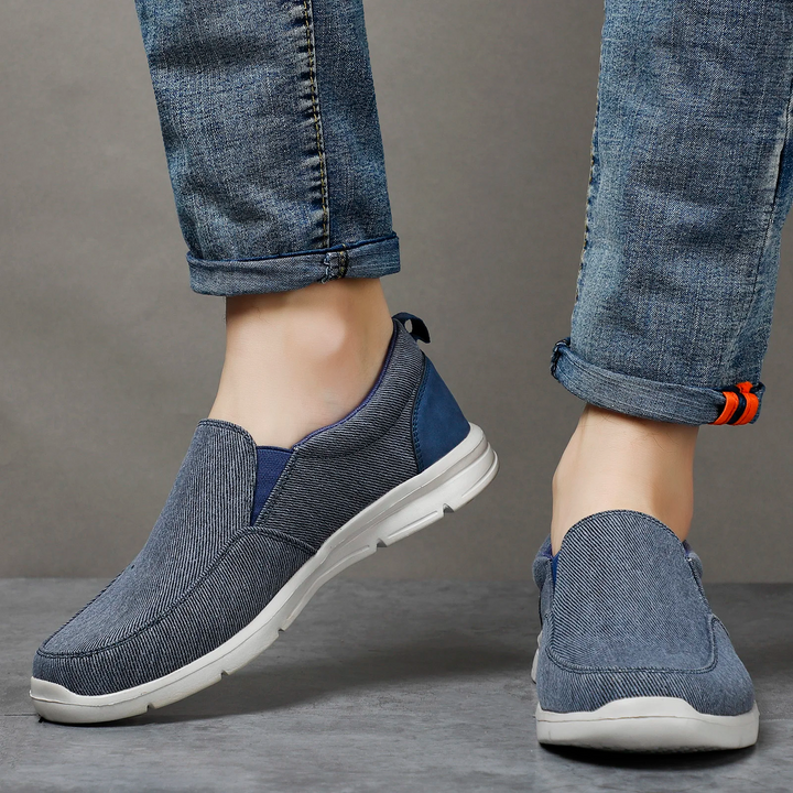Kingsley Canvas Sneaker