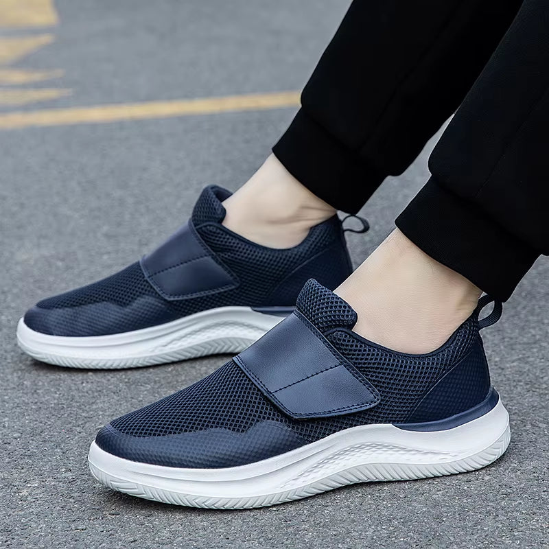 Mavrix Mesh Performance Sneaker
