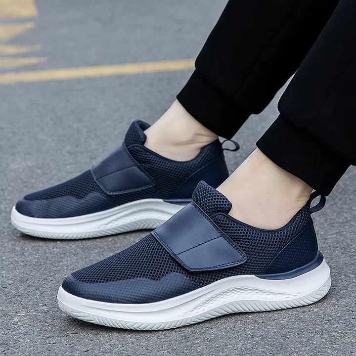 Mavrix Mesh Performance Sneaker