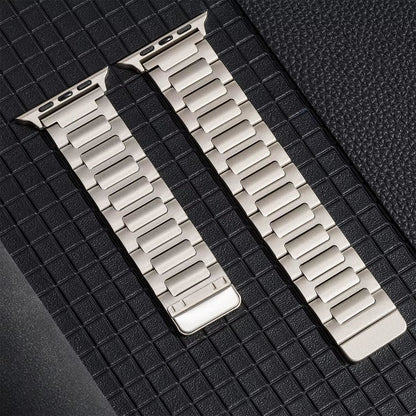 Pinnacle Apple Watch Band