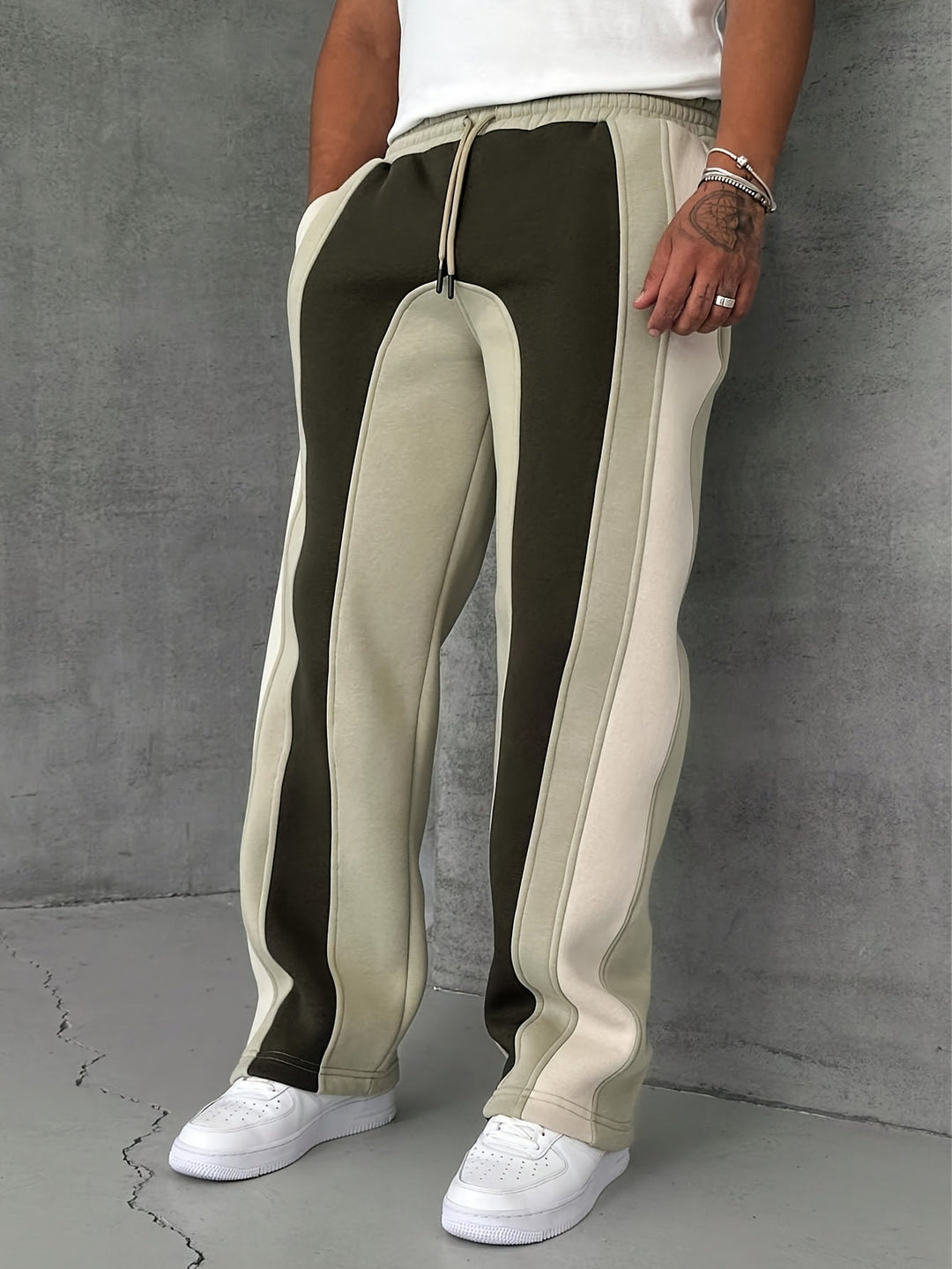 Axis Paneled Sweatpant