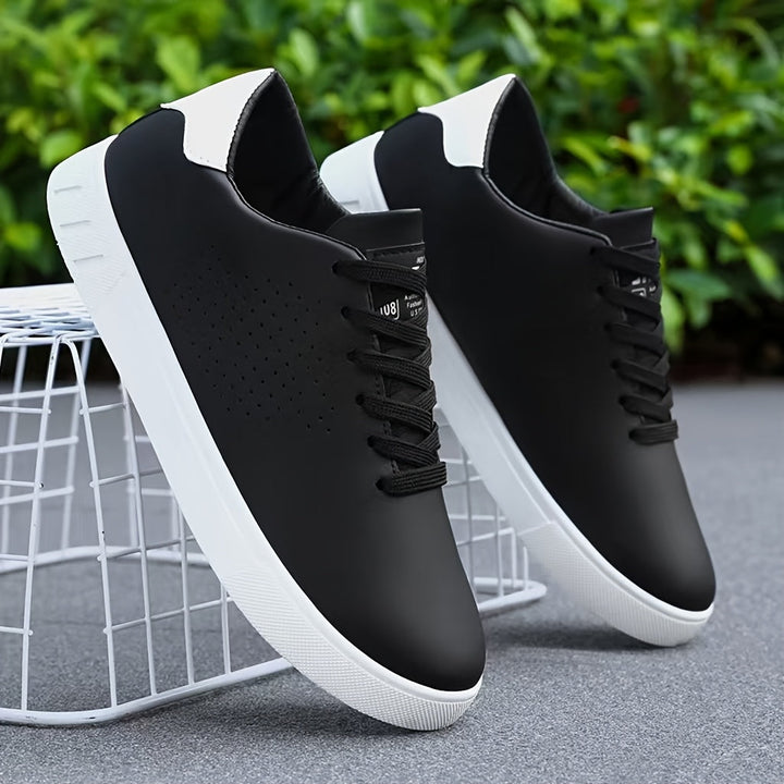Aeron Low-Top Sneaker