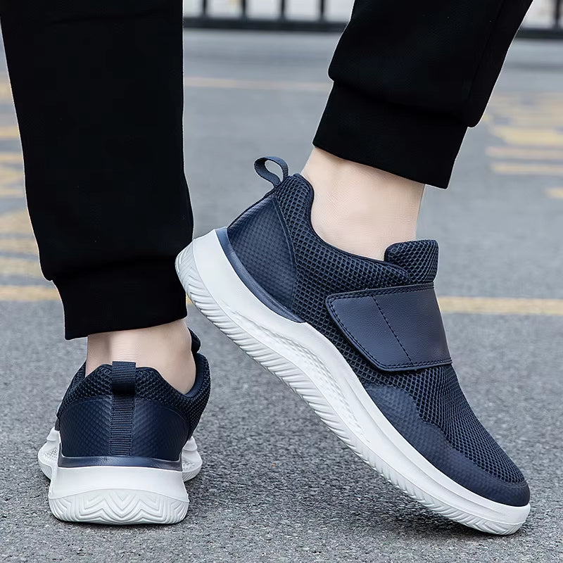 Mavrix Mesh Performance Sneaker